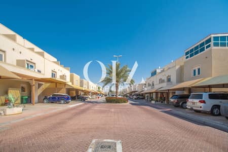 2 Bedroom Villa for Sale in Al Reef, Abu Dhabi - PRIME LOCATION/LOVELY COMMUNITY/SINGLE ROW