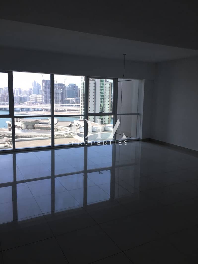 A Huge Apartment for sale with a Sea view for Sale