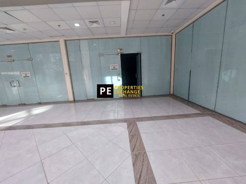 محل تجاري في مجمع أعمال شون،مجمع دبي للاستثمار 30000 درهم - 6889448 محل تجاري في مجمع أعمال شون،مجمع دبي للاستثمار 30000 درهم - 6889448