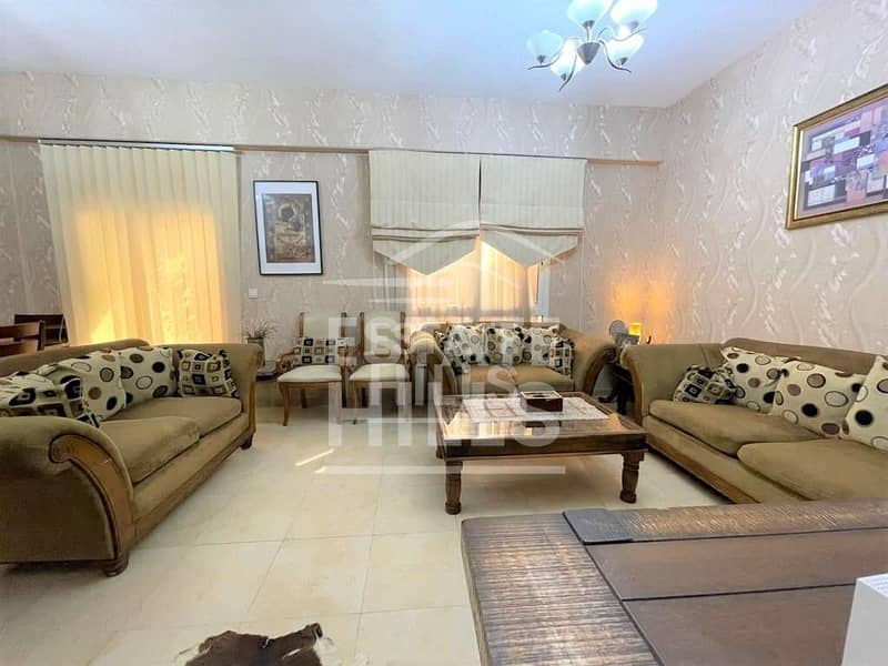 Well Maintained Spacious 3 Bedrooms Apartment