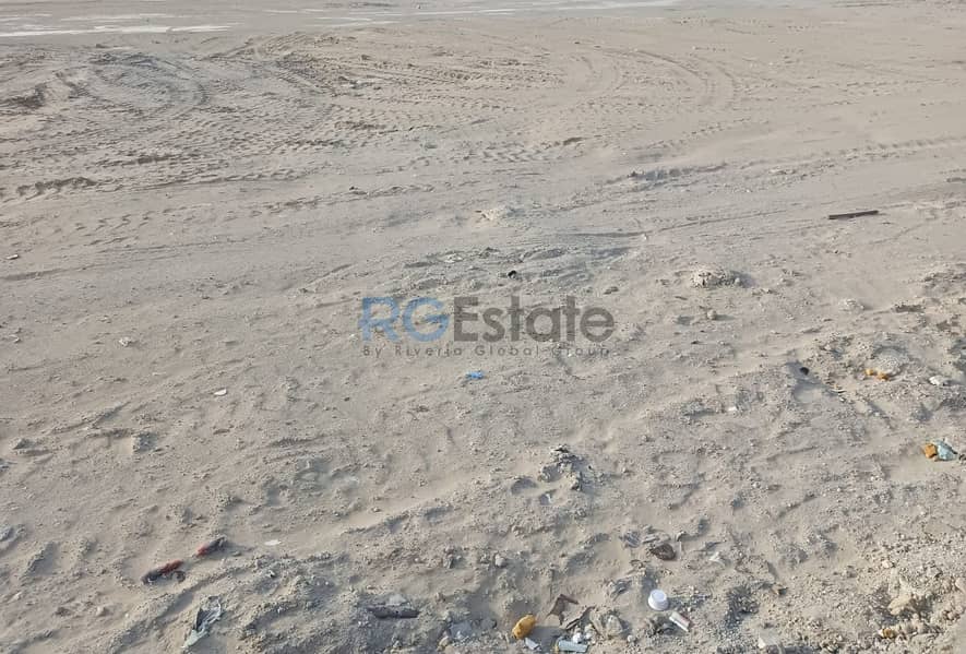 40,000 sq,ft open land Available for sale in Nadd Al Hammar