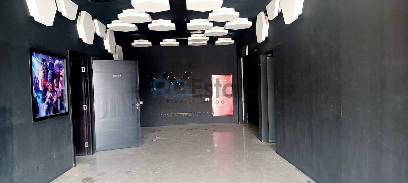 GOOD LOCATION | SHOWROOM AVAILEBLE FOR RENT | IN RAS AL KHOR