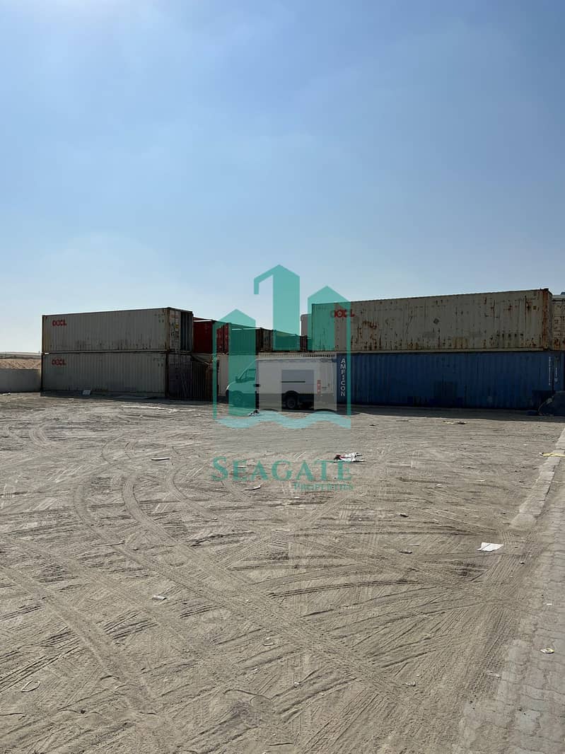 Excellent Warehouse for sale in Al Warsan Excellent Warehouse for sale in Al Warsan