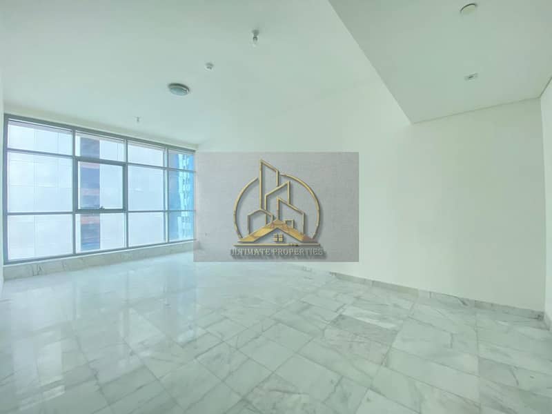 Квартира в Аль Хосн, 3 cпальни, 95000 AED - 6825756
