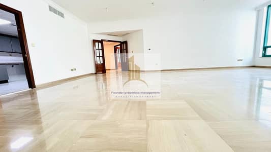 3 Bedroom Flat for Rent in Corniche Area, Abu Dhabi - \\\"Limited Time OFFER\\\" 1 Month free Spacious 3 BHK with big Balcony  in Corniche