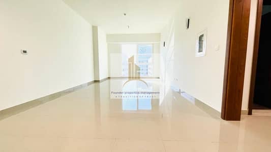 2 Bedroom Flat for Rent in Corniche Area, Abu Dhabi - NO COMMISSION Brand New 2 Bed Room with Facilities & Parking