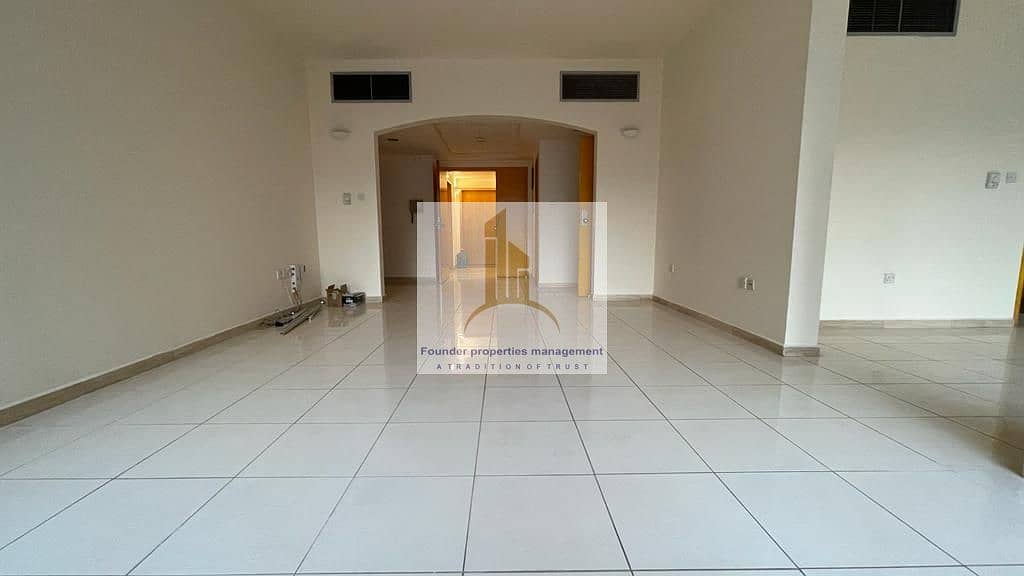 Dashing 3 BedRoom +Maids Room with Balcony in corniche