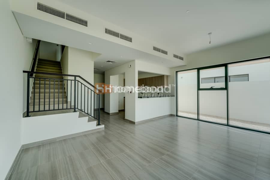 CORNER UNIT |VACANT | 4BR | BRAND NEW | BEST PRICE CORNER UNIT |VACANT | 4BR | BRAND NEW | BEST PRICE