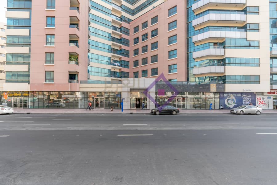 Retail on Khalid Bin Waleed Road next to Sharaf DG Metro