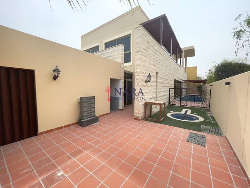 Hot Deal Corner Villa | Private Pool | 5BDR + Maid | Great Layout
