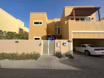 3 Bedroom Villa for Sale in Al Raha Gardens, Abu Dhabi - 3BHK +MAID VILLA /LUXIOUS /DEMANDING LOCATION