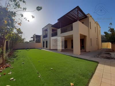 5 Bedroom Townhouse for Sale in Mina Al Arab, Ras Al Khaimah - Stunning NEAR THE BEACH FULLY UPGRADED AND FURNISHED 5BR VILLA IN GRANDA