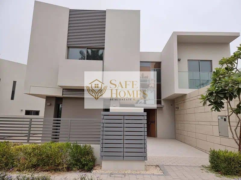 4 Bedroom Stand Alone Villa for Rent - never used - brand new -phase 4