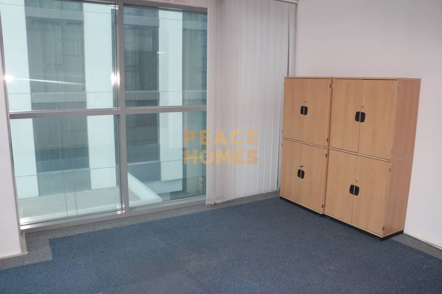 CHILLER FREE| FULLY FITTED| PRIME LOCATION CHILLER FREE| FULLY FITTED| PRIME LOCATION