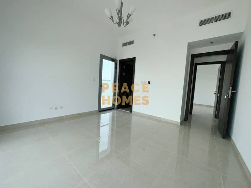 BRAND NEW 2BHK || NEAR TO CIRCLE MALL || READY TO MOVE IN