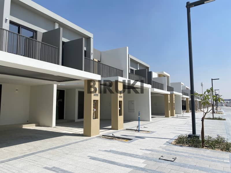 Single Row | Spacious | Brand New Single Row | Spacious | Brand New