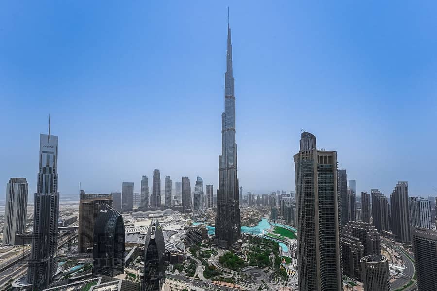 Luxurious Duplex Penthouse in Town Luxurious Duplex Penthouse in Town