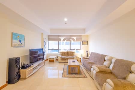 1 Bedroom Flat for Rent in Al Barsha, Dubai - Stylish 1BR near Mall of Emirates and Metro