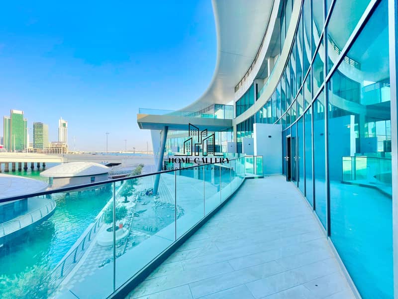 Luxurious Brand New 4 BHK Townhouse | Full sea view Luxurious Brand New 4 BHK Townhouse | Full sea view