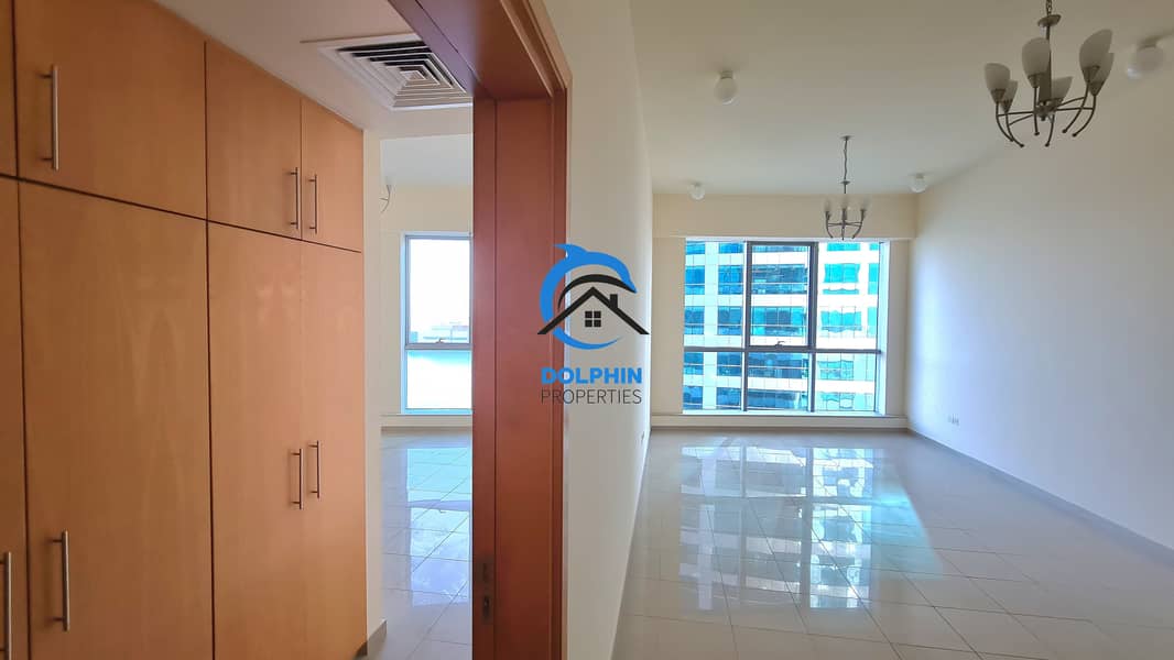 Partial Sea View | Well Maintained | Low Floor | Partial Sea View | Well Maintained | Low Floor |