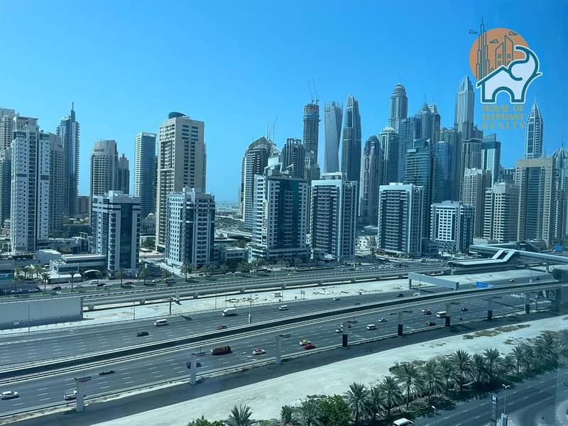 Lovely view of Dubai Marina Lovely view of Dubai Marina