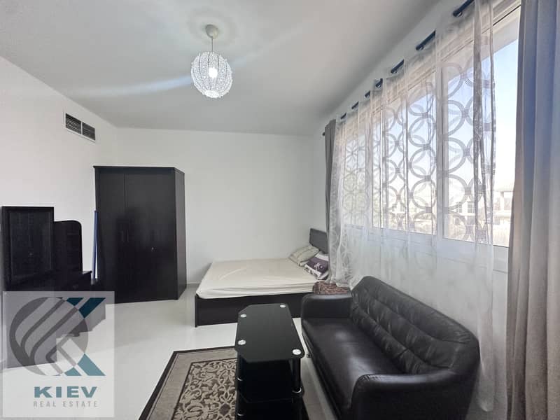 Квартира в Халифа Сити, 28000 AED - 7510439