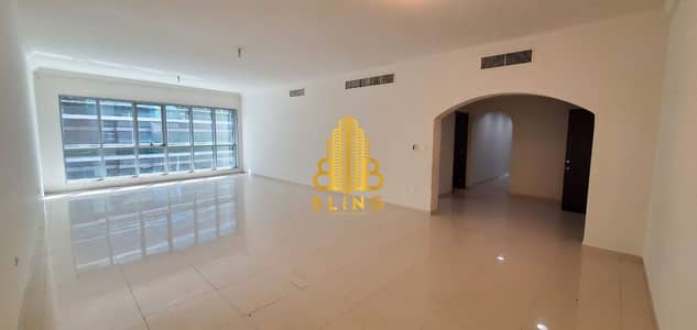 4 Bedroom Flat for Rent in Corniche Road, Abu Dhabi - Wonderful Big Size 4 Master Bedroom Apartment With Gym And Parking