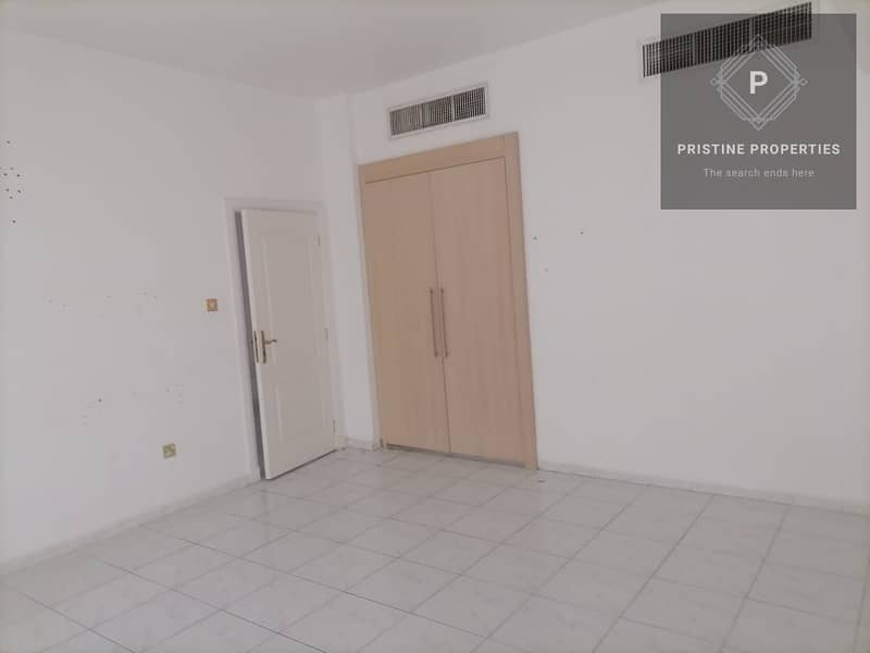 4 Bedroom Villa With Maids Room & W/ Courtyard 4 Bedroom Villa With Maids Room & W/ Courtyard