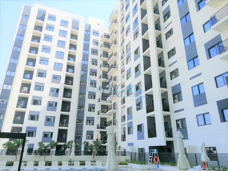 Contemporary 2BR|Near to Metro|Ready to Move in