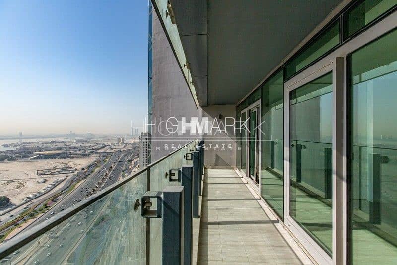 Beautiful 1 Bed | Amazing Views | Well Maintained