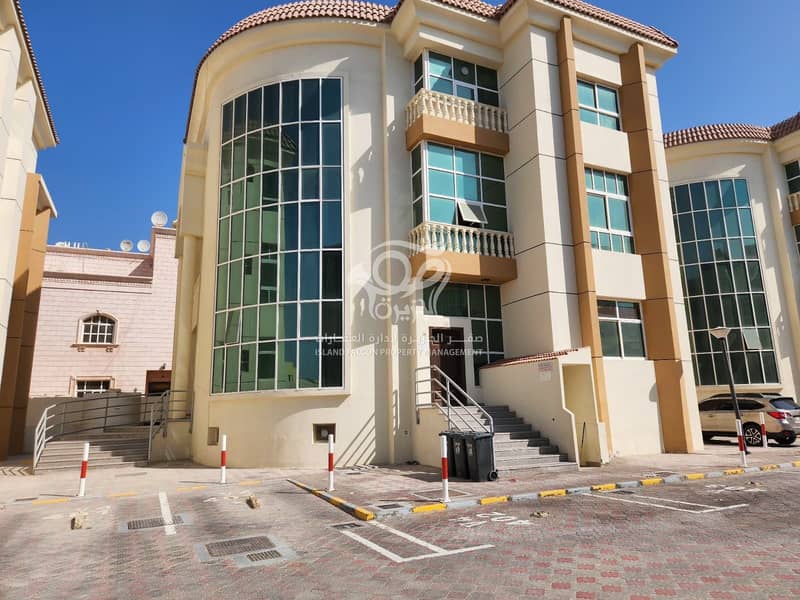 فيلا تجارية في مدينة خليفة 10 غرف 300000 درهم - 6554525 فيلا تجارية في مدينة خليفة 10 غرف 300000 درهم - 6554525