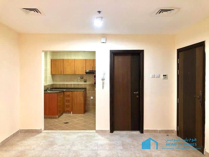 1 COMPACT BEDROOM | OPEN KITCHEN | WITH POOL
