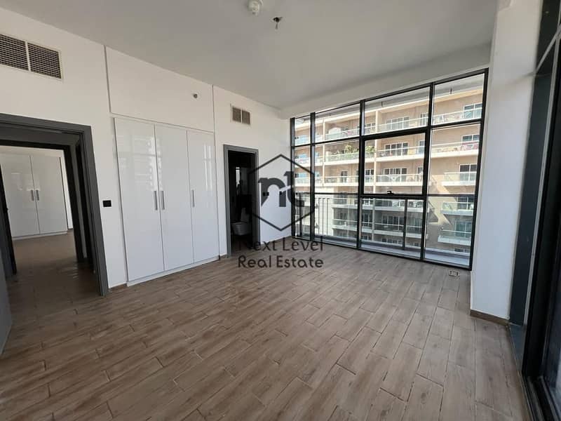 Brand New / Best Location / Golf View Brand New / Best Location / Golf View