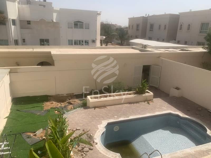 BEIN AL JESRAIN, 5 BED VILLA WITH POOL AND GARDEN!!!!