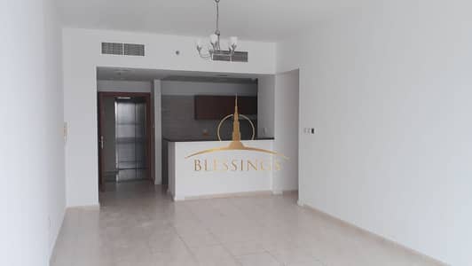 2 Bedroom Flat for Sale in Dubai Residence Complex, Dubai - Exclusive! Unfurnished 2 Bedrooms with Spacious Balcony