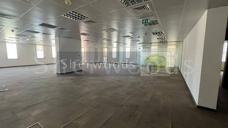 Office or Clinic space near Metro station Office or Clinic space near Metro station