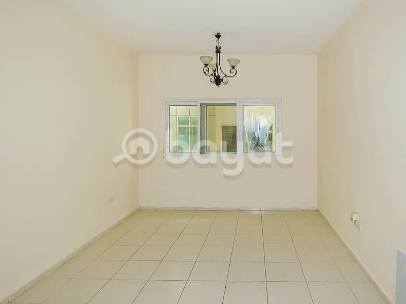شقة في الند،القاسمية 1 غرفة 24000 درهم - 4984210
