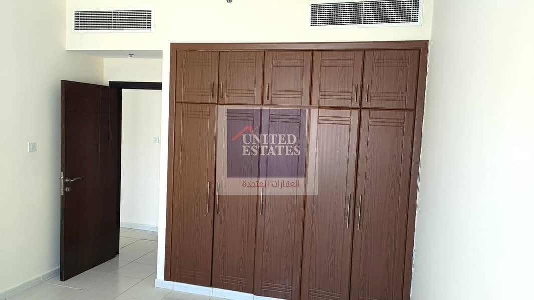 Luxurious 2 BHK / Family Building / Inbuilt Wardrobes / Available now Luxurious 2 BHK / Family Building / Inbuilt Wardrobes / Available now