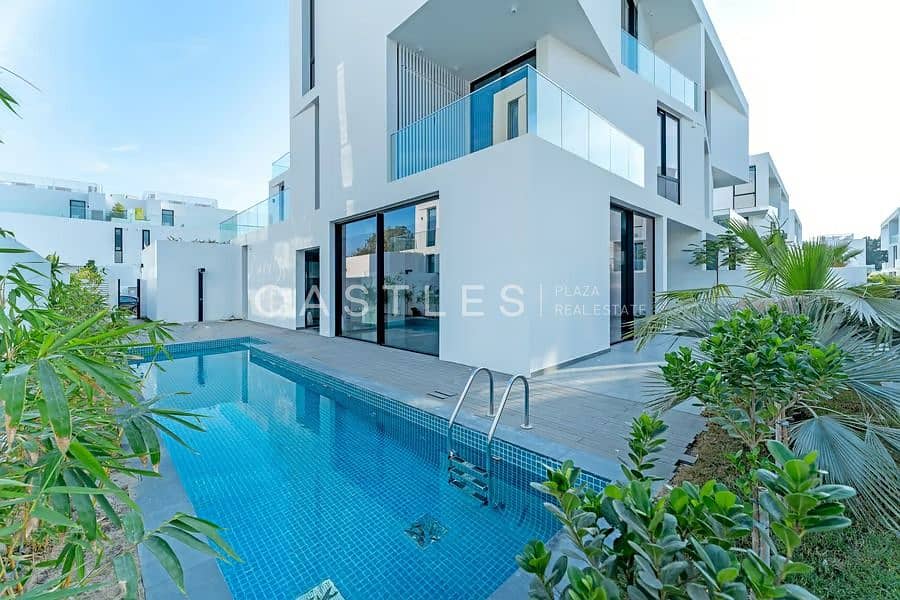 Modern Design Villa With Private Pool & Lift In Chorisia , Al Barari