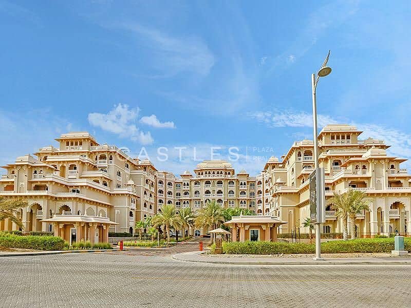 Apartment With sea View in Grandeur Residence, Palm Jumeirah
