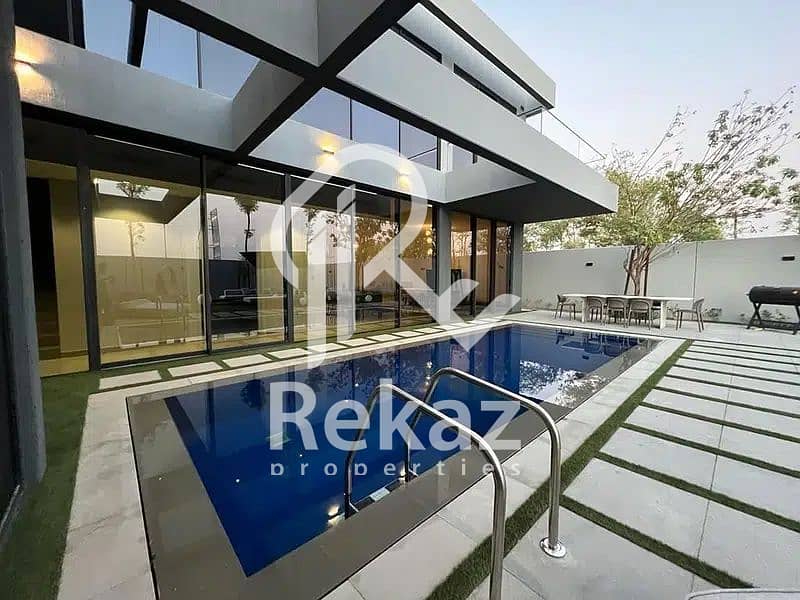 Exclusive I 5Bed Forest + Pool I click for details