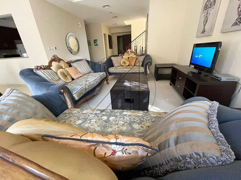 Furnished | Back to Back Villa with Private Pool Furnished | Back to Back Villa with Private Pool
