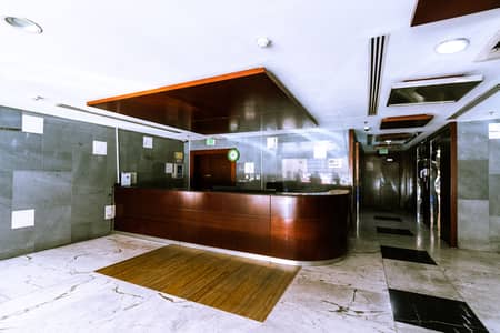 Studio for Rent in Al Khan, Sharjah - 1 Month Free Spacious Studio Apartment for Rent in Al Khan 6 Tower
