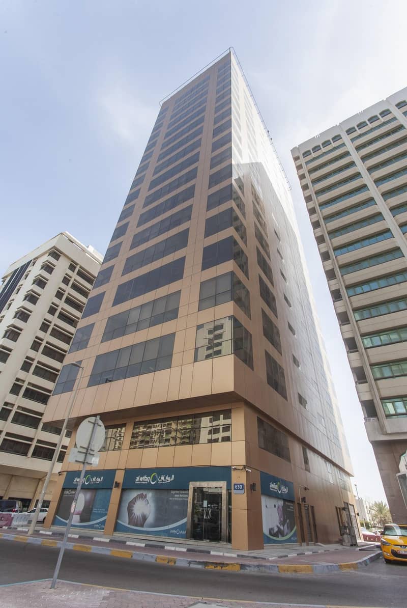 Move into ready-to-use open plan office space for 10 persons in ABU DHABI, Airport Road