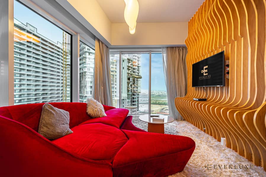 Stunning Studio in West Wharf Tower|Business Bay