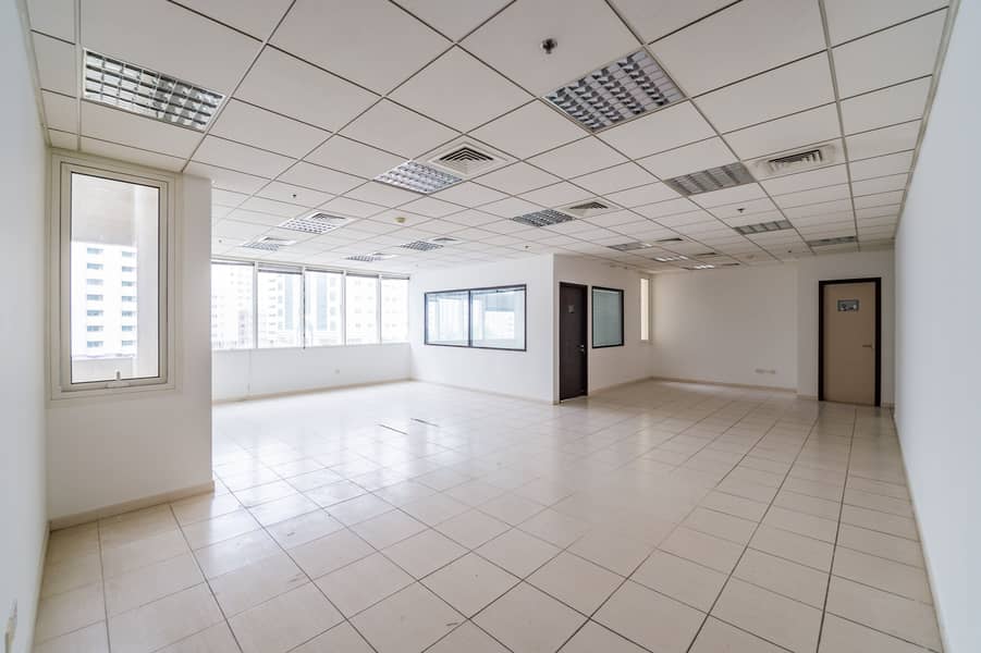 Офис в Аль Касимия，Аль Фаисал 2 Здание, 70000 AED - 5993091