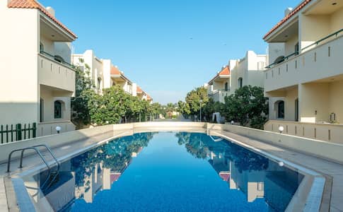3 Bedroom Villa for Rent in Umm Suqeim, Dubai - Single Story l Walking Distance to Kite Beach