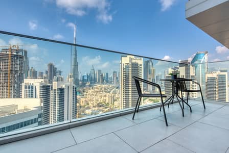 2 Bedroom Flat for Rent in Business Bay, Dubai - Prime Burj Khalifa View Apt w/ Dubai Canal Access