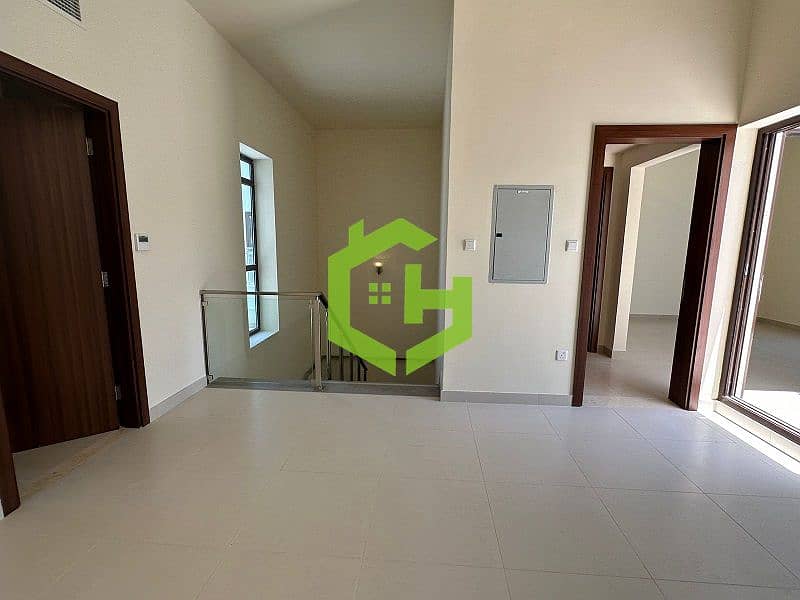 Exclusive I Near Handover I Vastu Unit | Park Exclusive I Near Handover I Vastu Unit | Park
