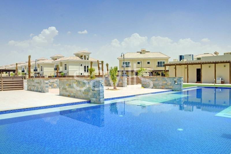 5 Beds - Private pool - Polo Facing